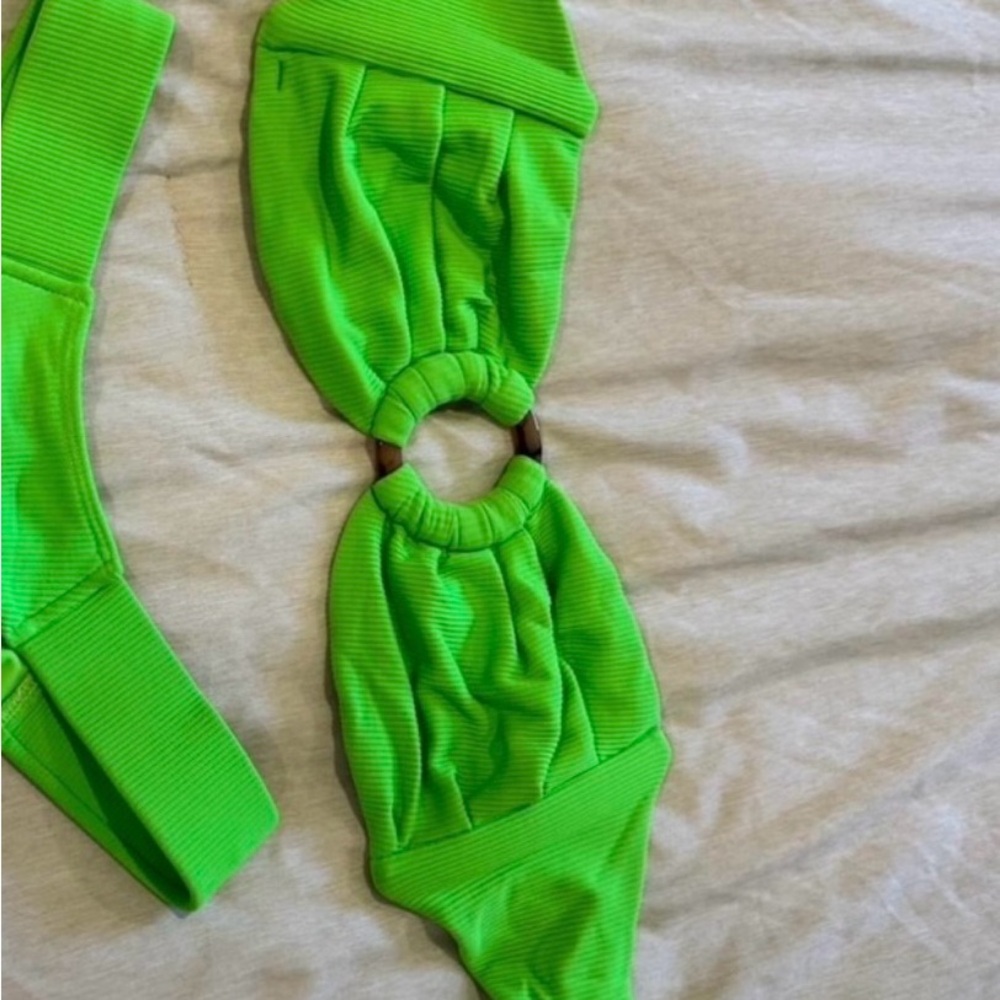 MONTCE- Green Bikini Top